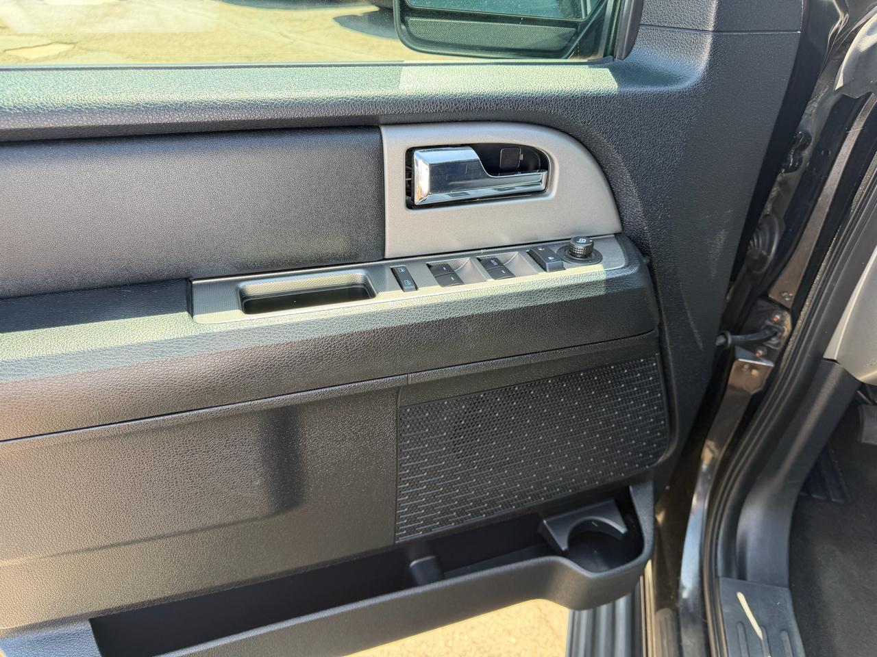 Ford Expedition  2015