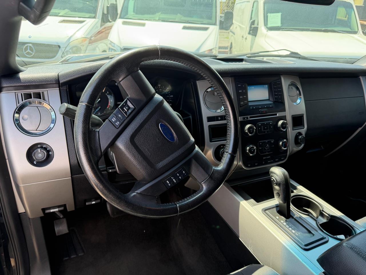 Ford Expedition  2015