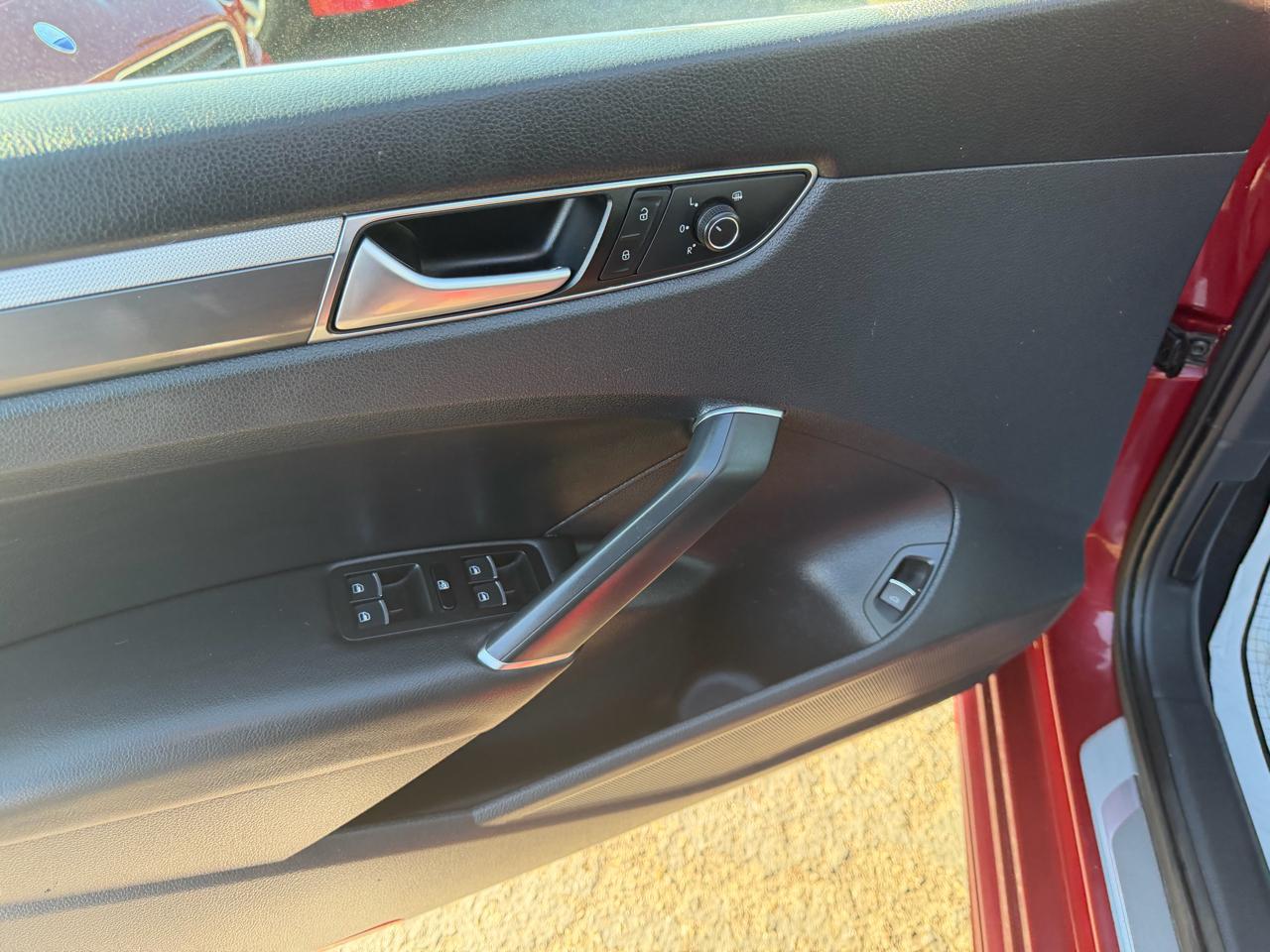 Volkswagen Passat  2016