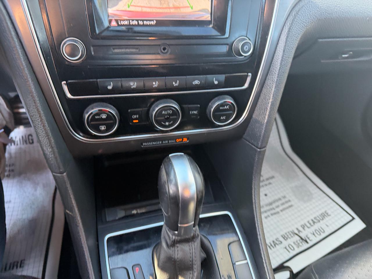 Volkswagen Passat  2016