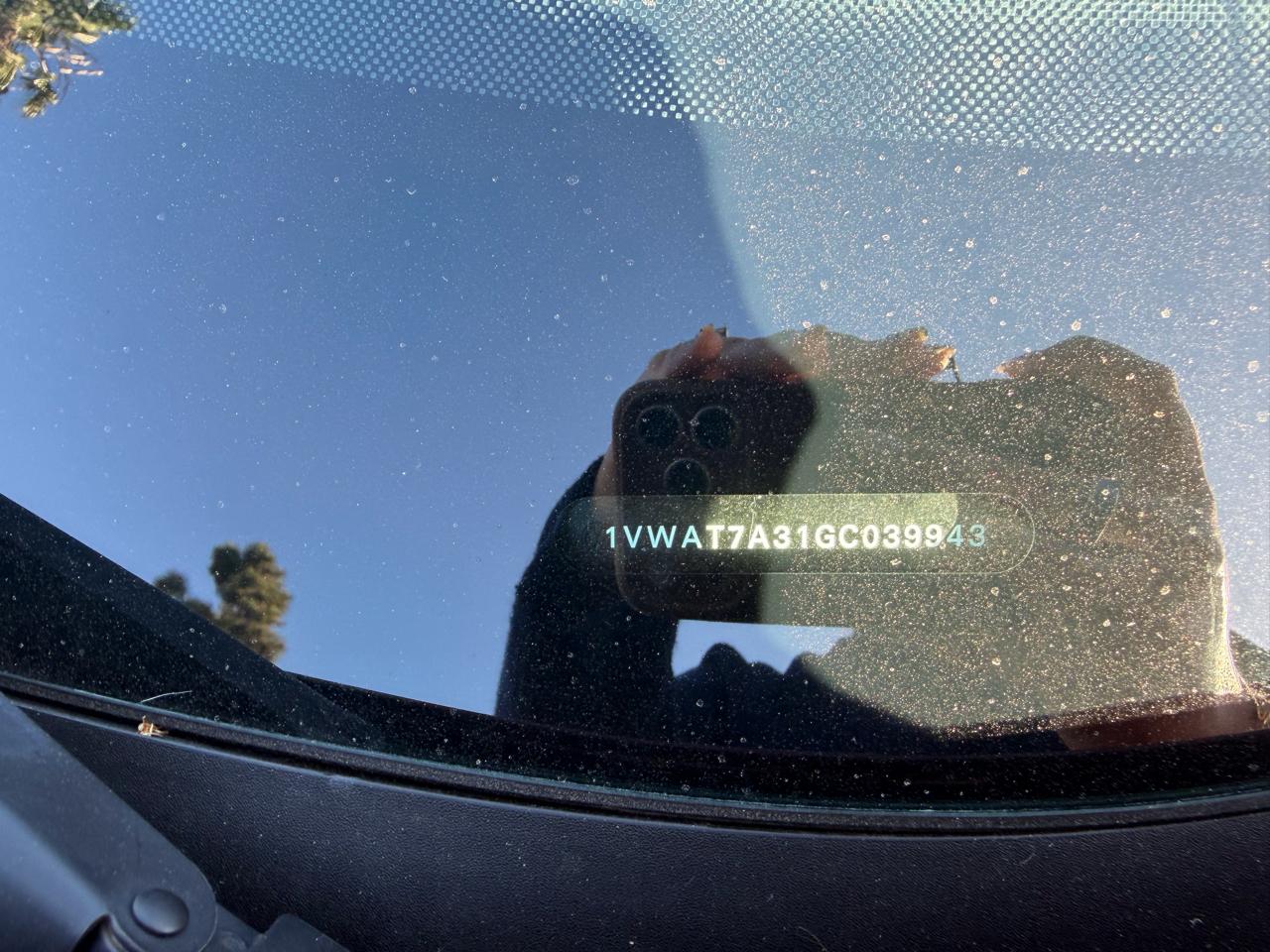 Volkswagen Passat  2016