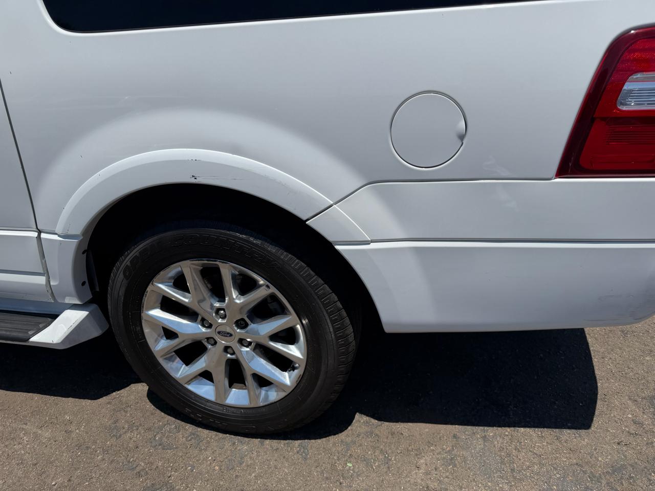 Ford Expedition  2016