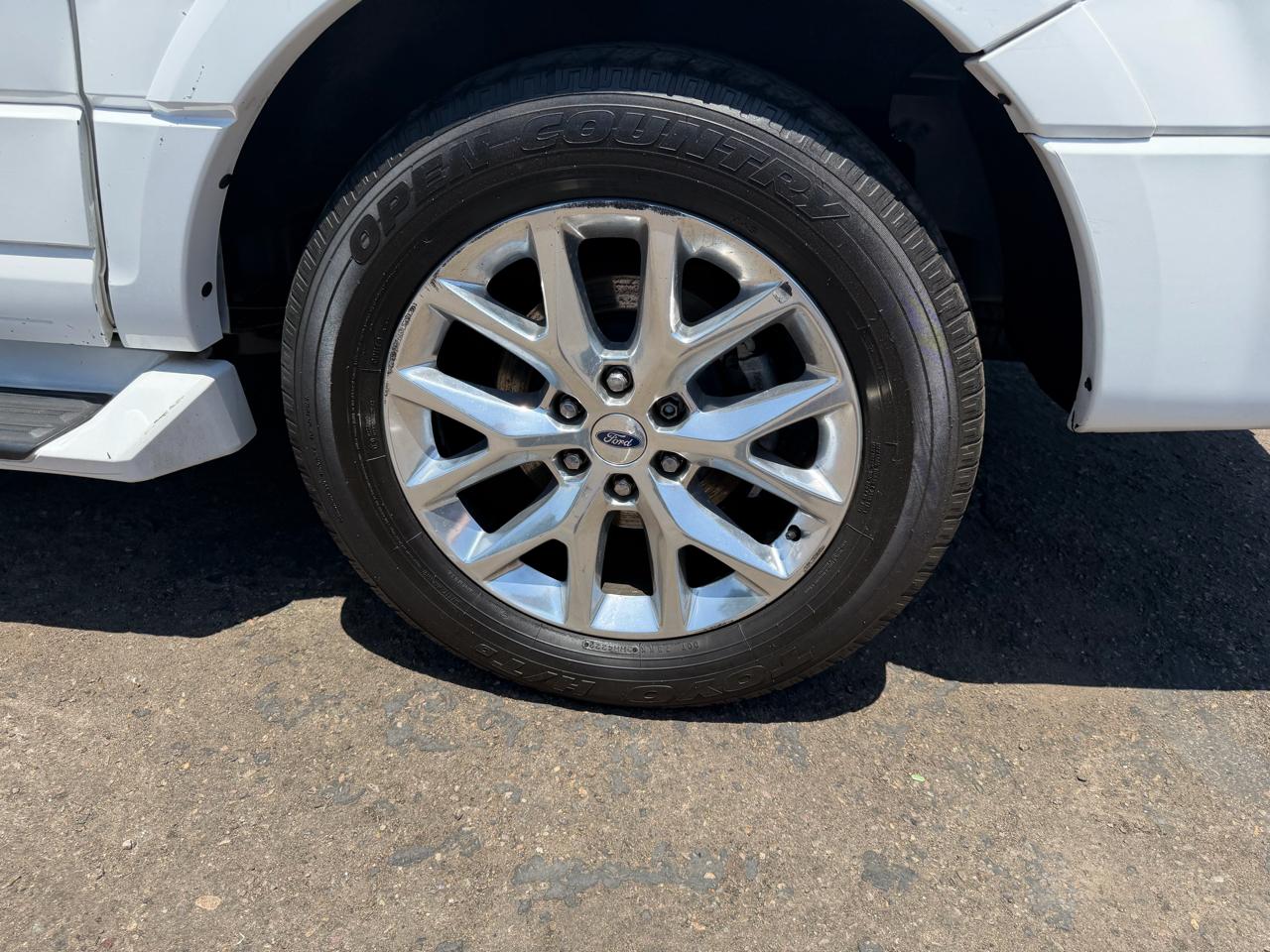 Ford Expedition  2016