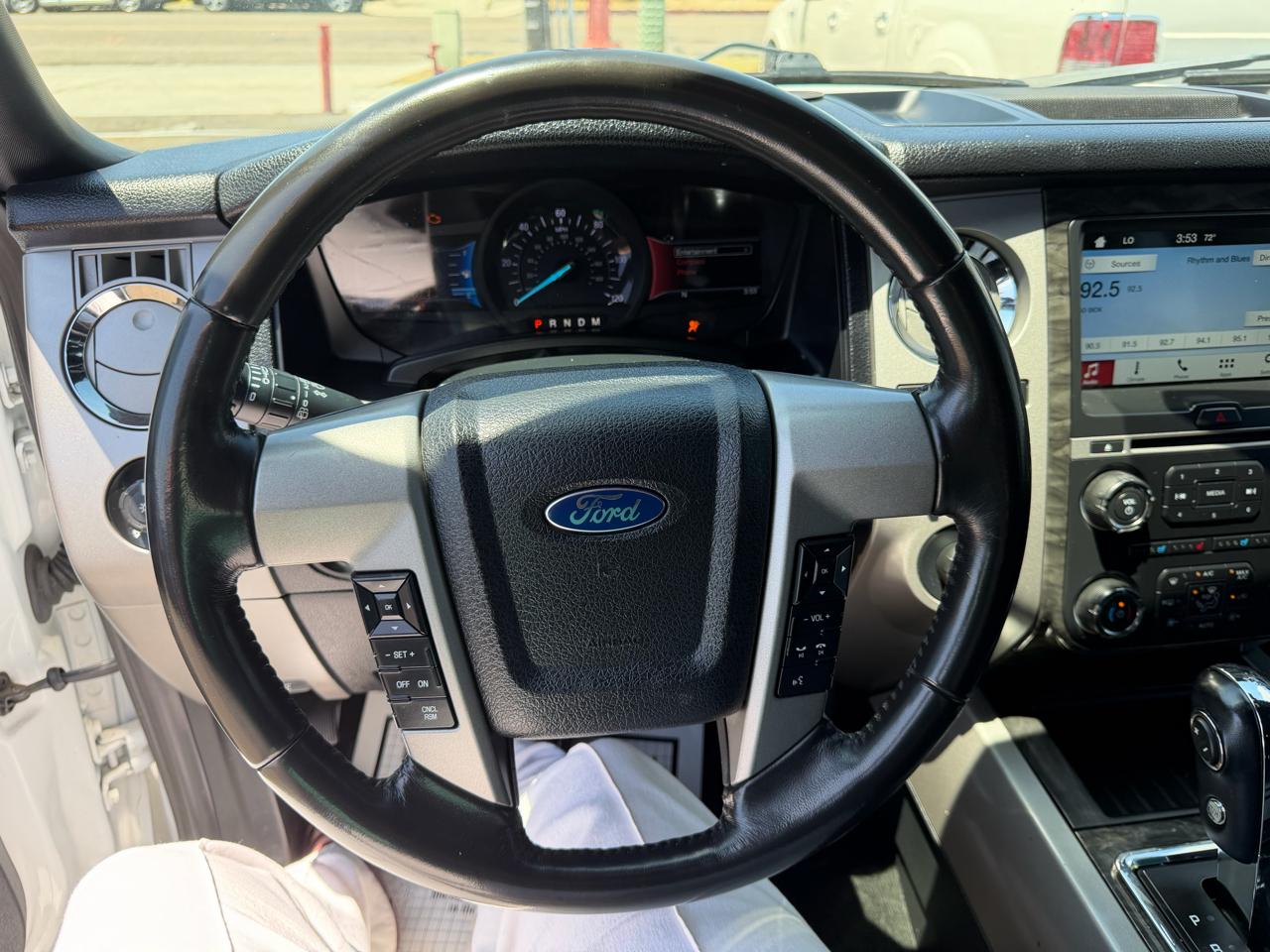 Ford Expedition  2016
