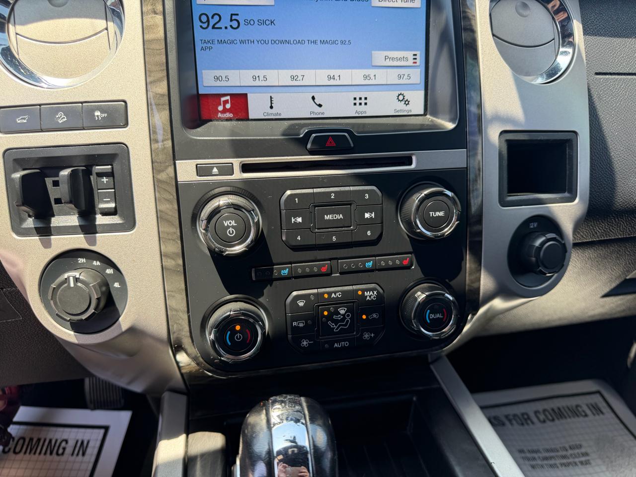 Ford Expedition  2016