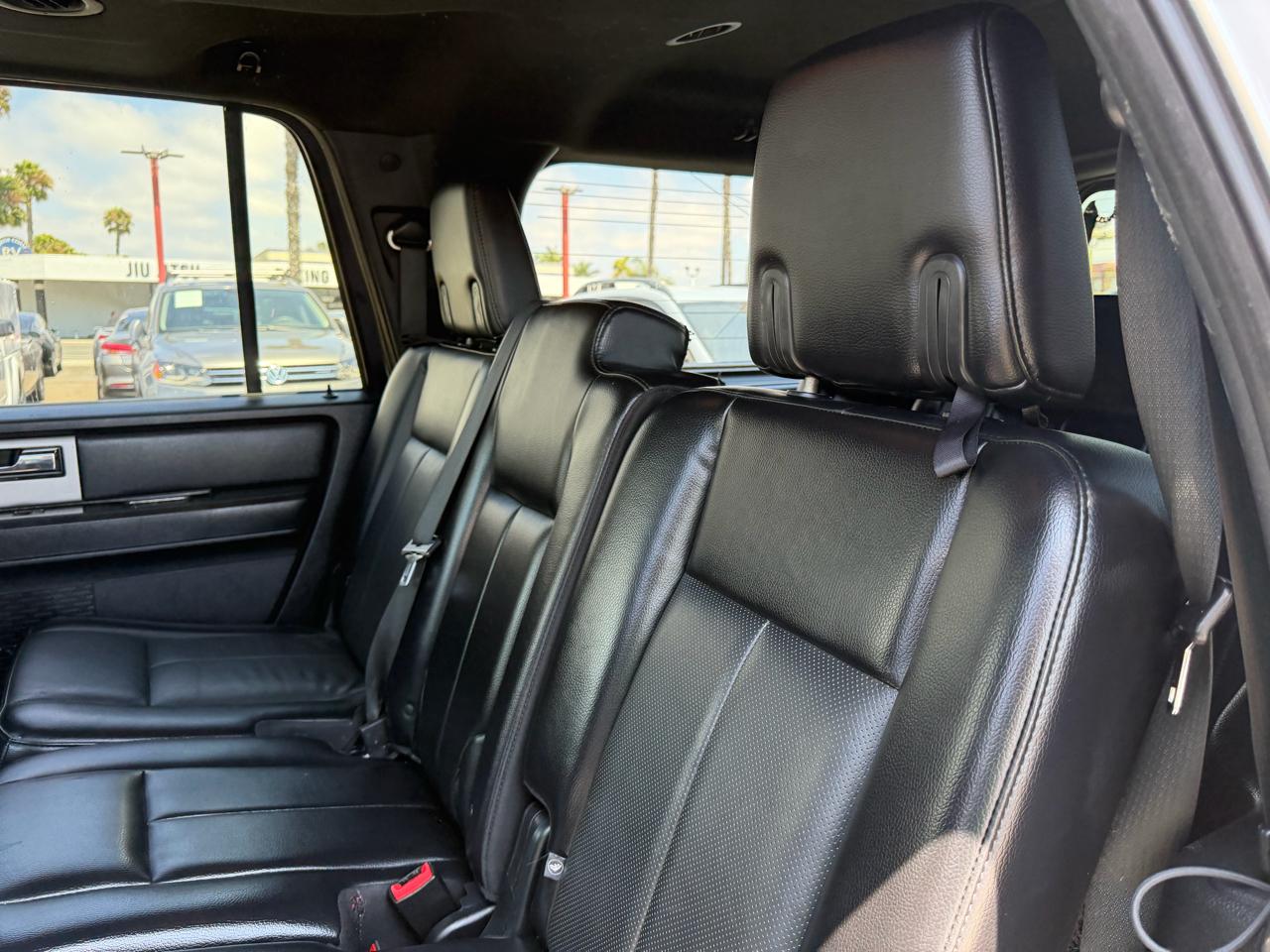 Ford Expedition  2016