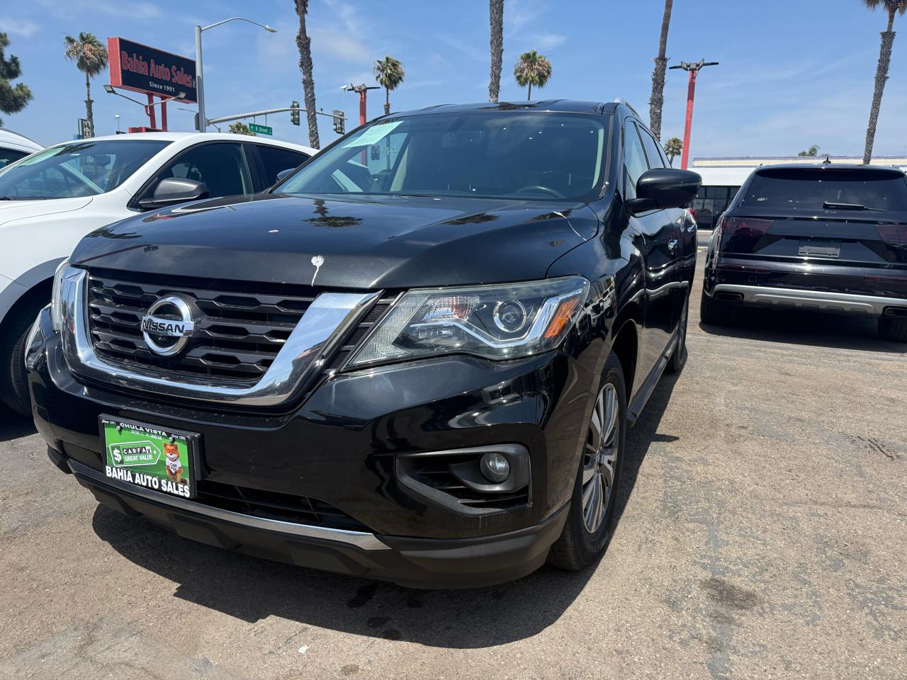 Nissan Pathfinder  2020