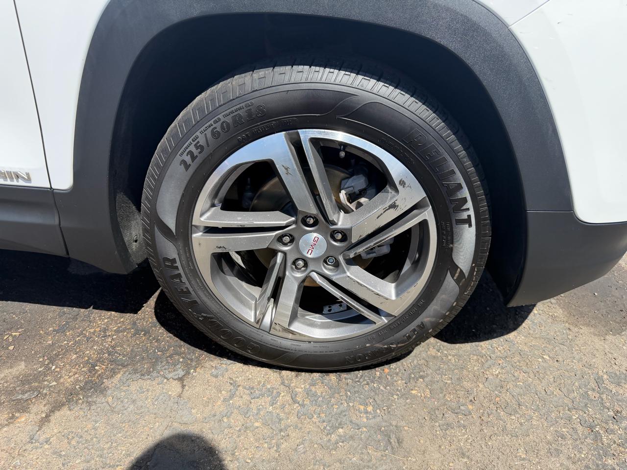 GMC Terrain  2021