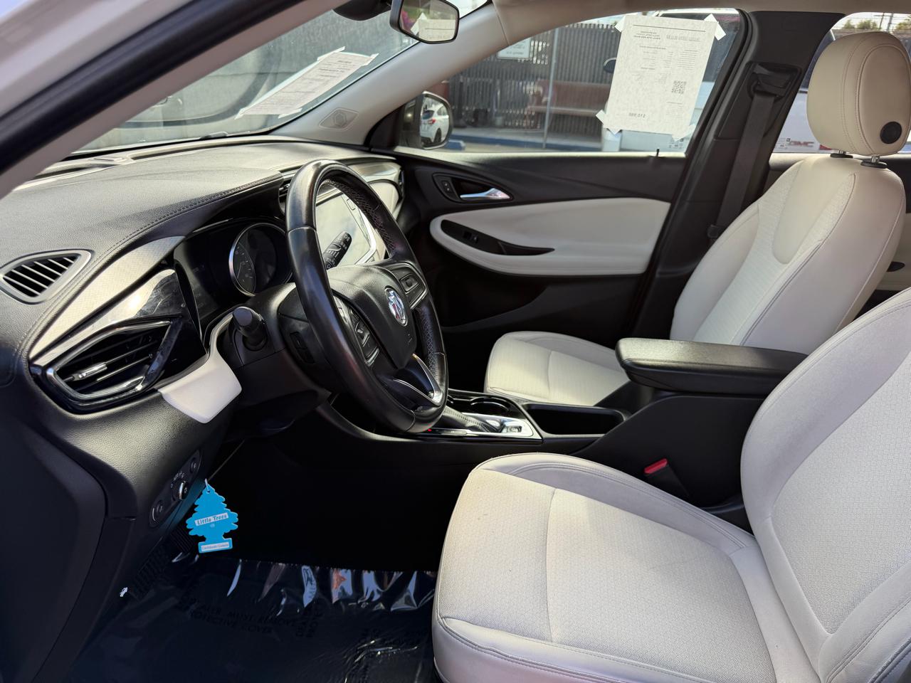 Buick Encore GX  2020