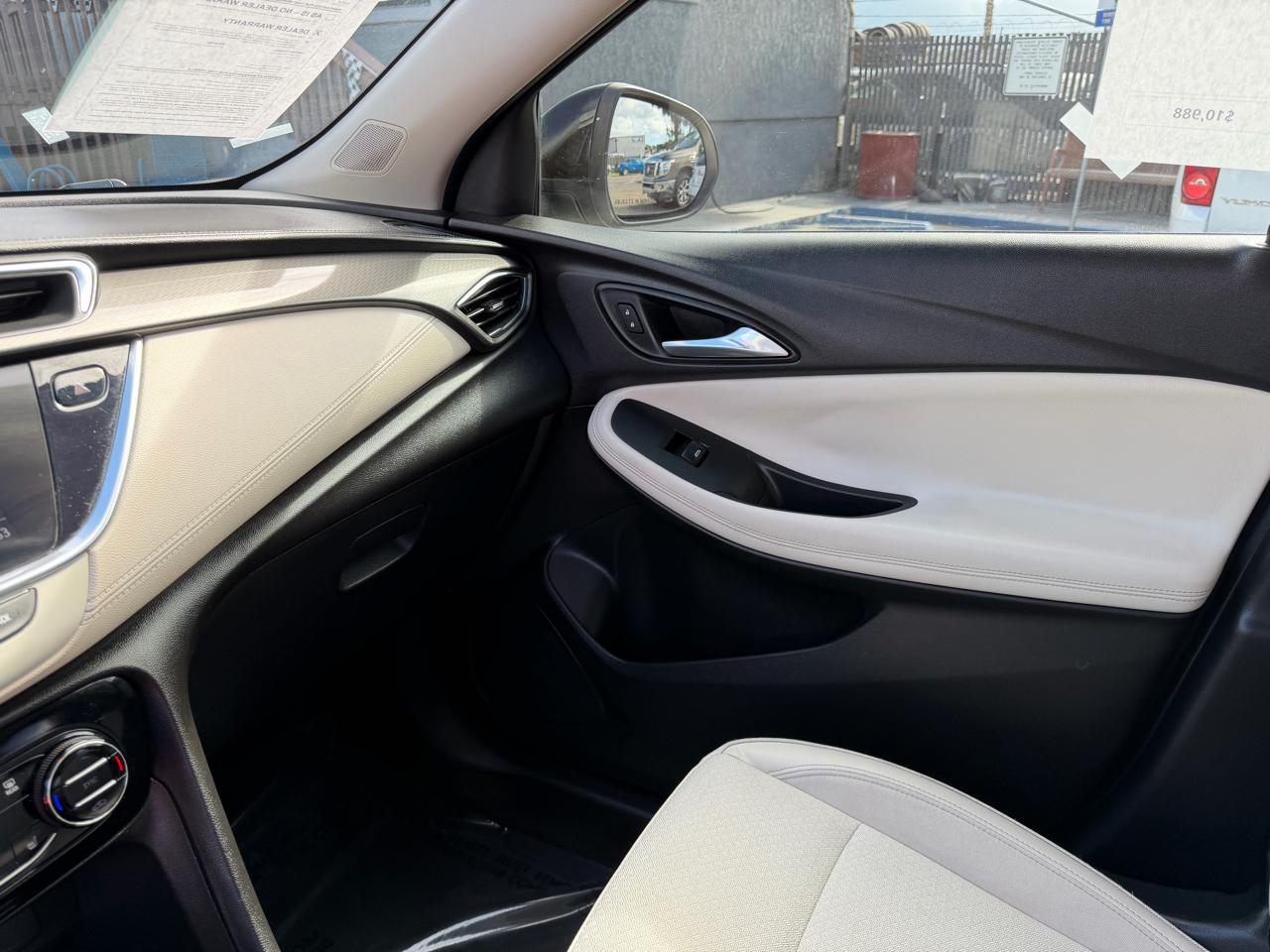 Buick Encore GX  2020