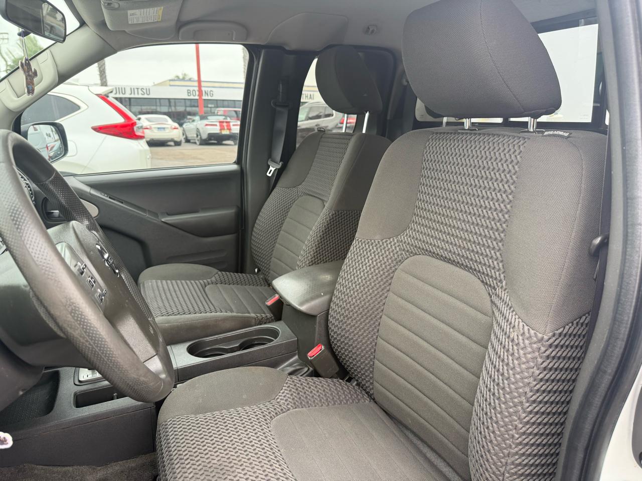 Nissan Frontier  2018