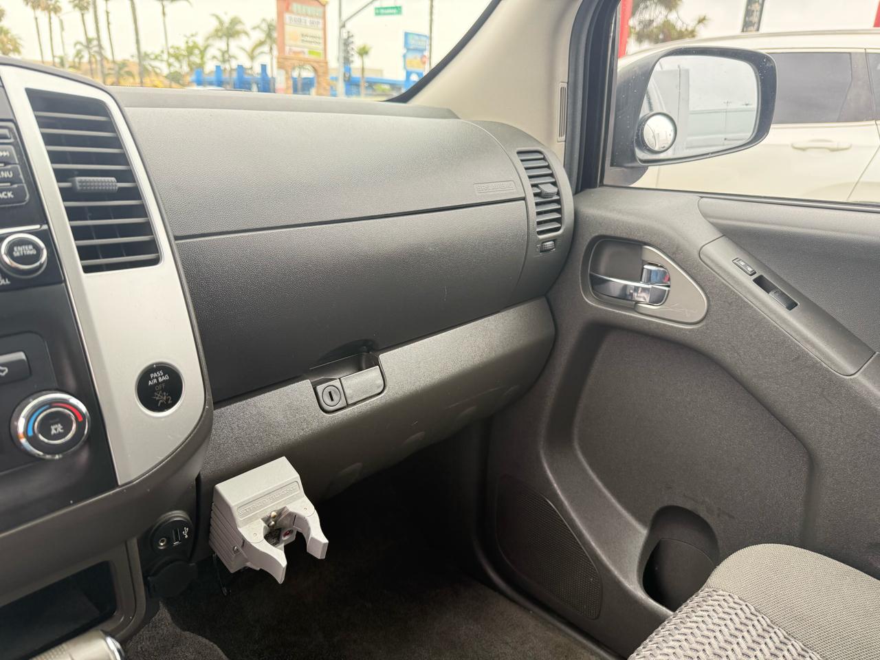 Nissan Frontier  2018