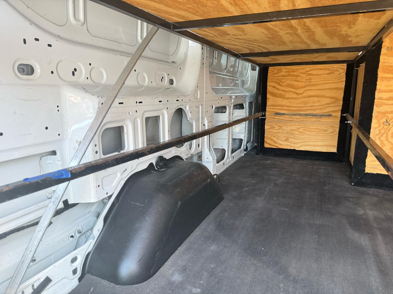 Ford Transit  2015