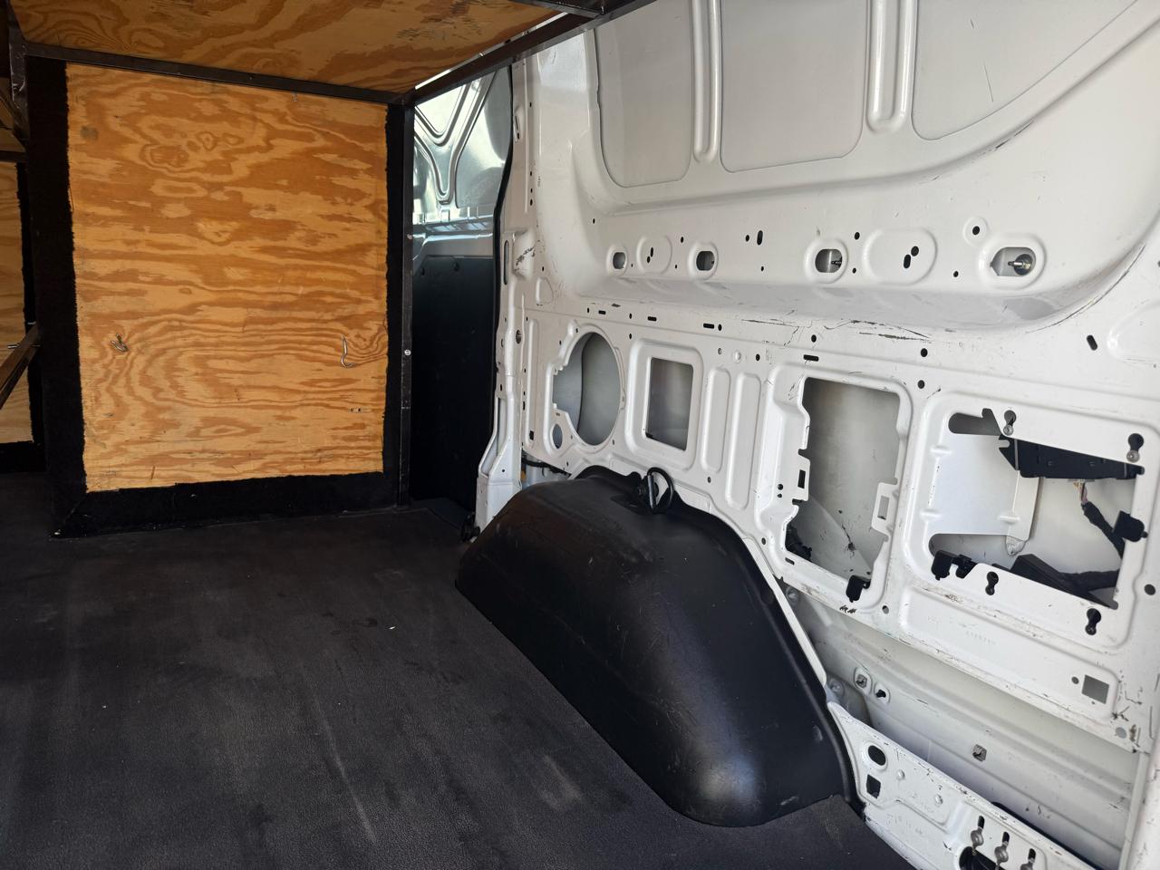 Ford Transit  2015