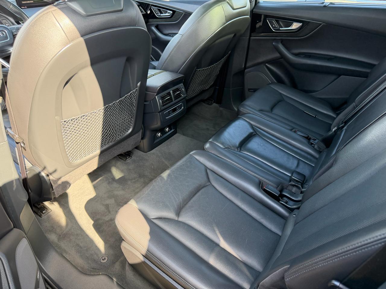 Audi Q7  2018
