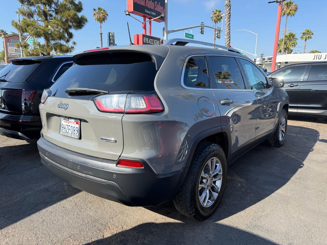 Jeep Cherokee  2020