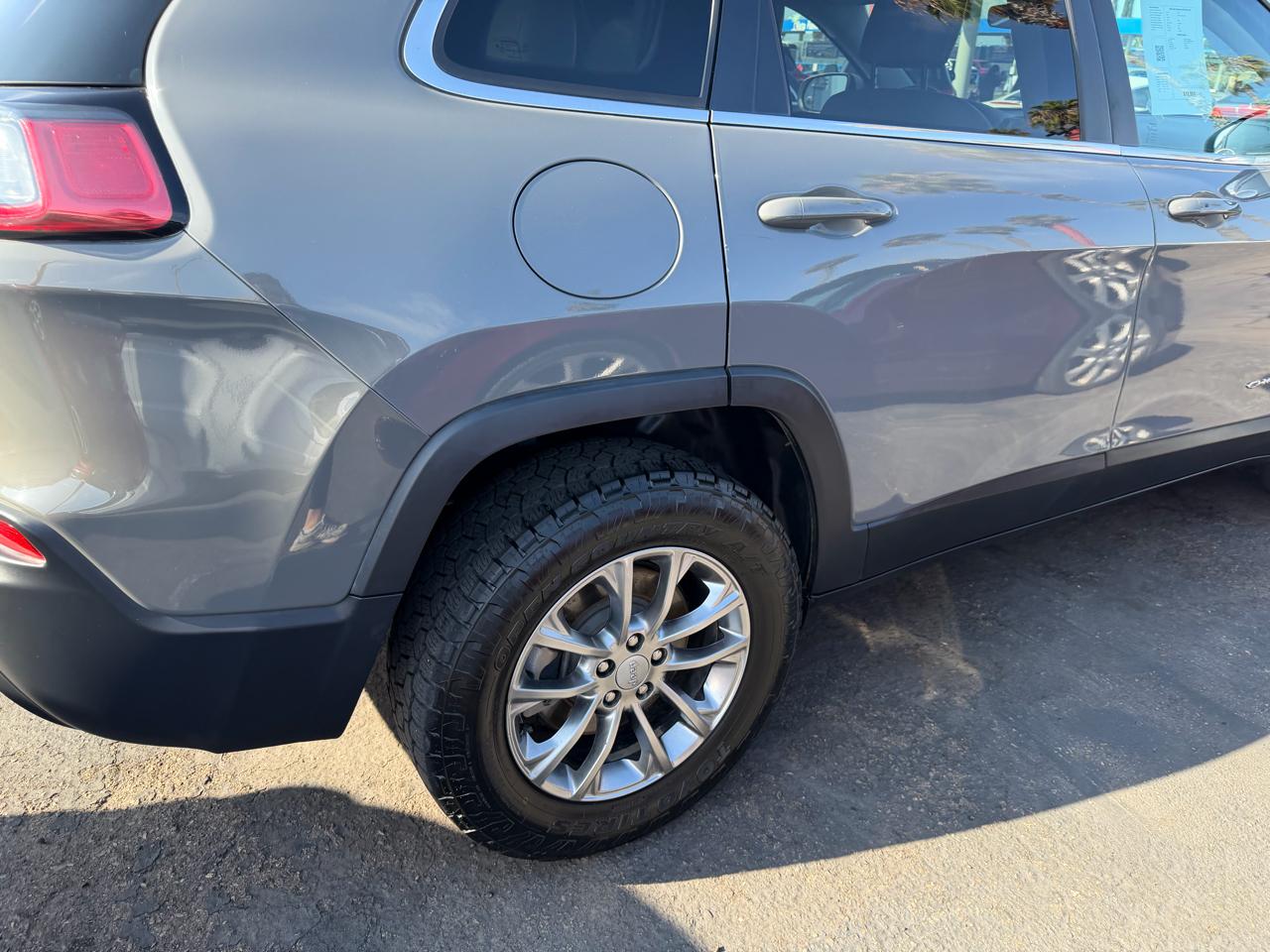 Jeep Cherokee  2020