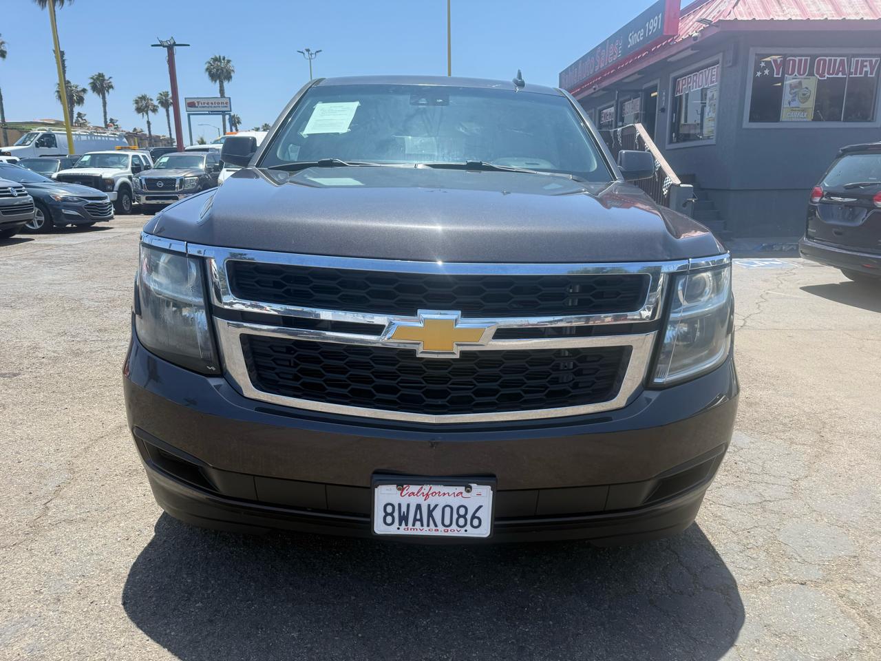 Chevrolet Suburban  2015
