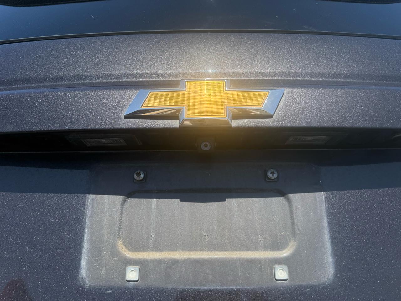 Chevrolet Suburban  2015