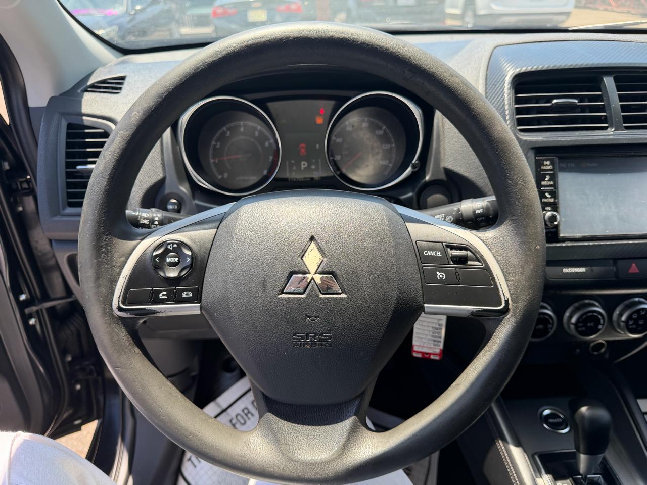 Mitsubishi Outlander Sport  2023