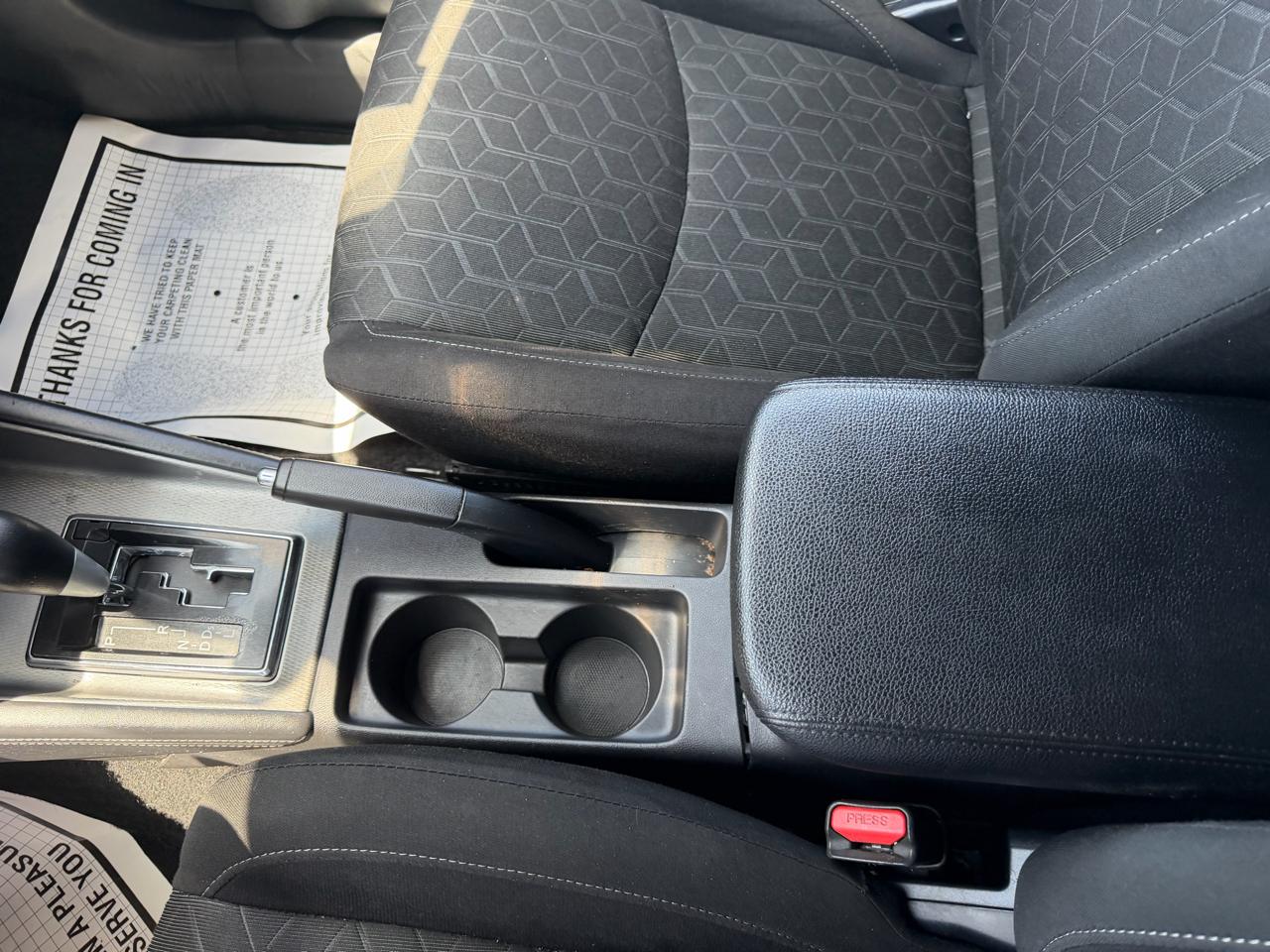 Mitsubishi Outlander Sport  2023