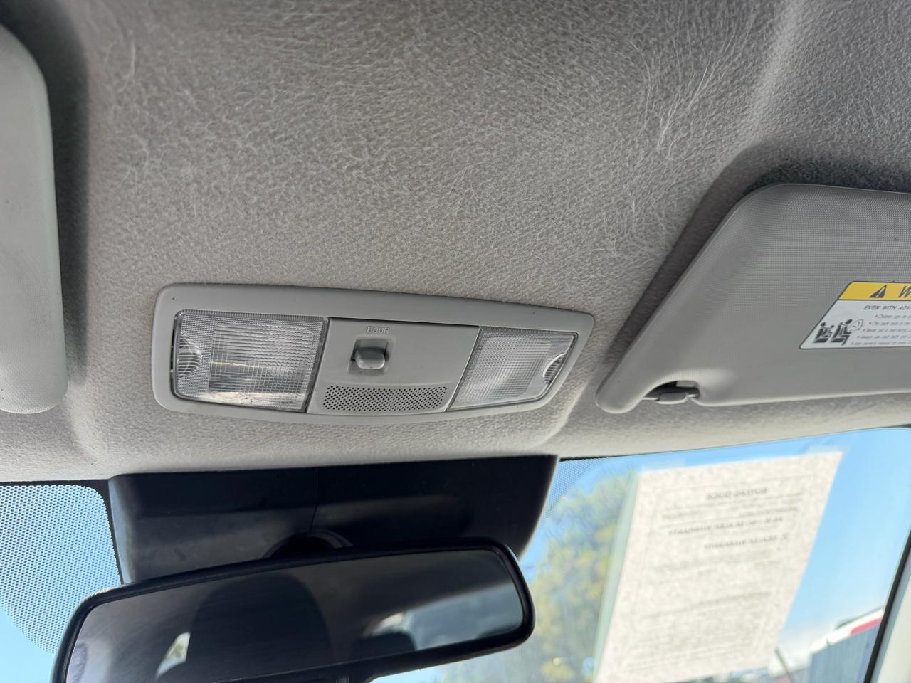 Mitsubishi Outlander Sport  2023