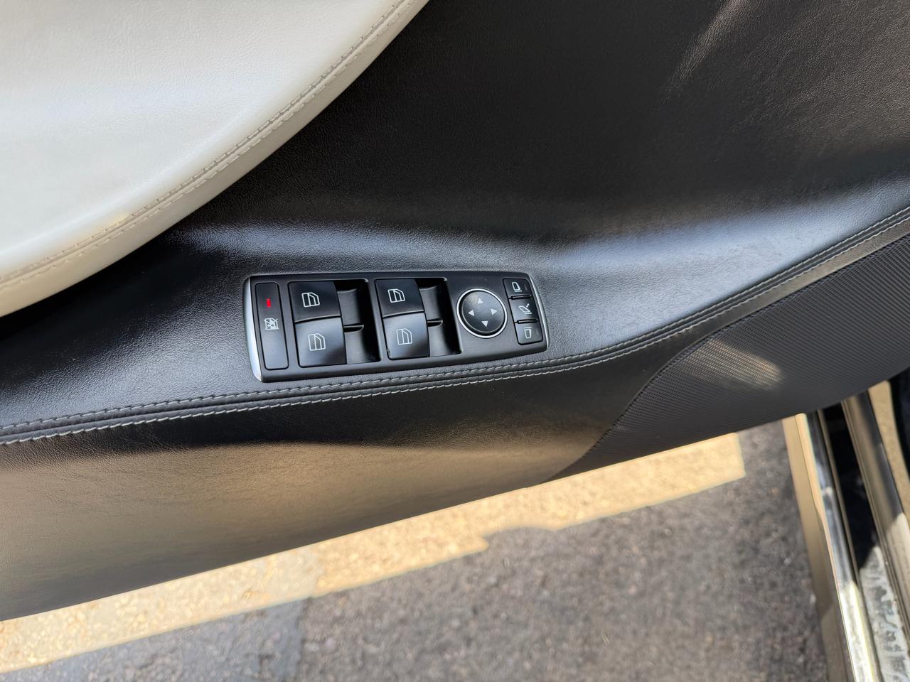 Tesla Model S  2015
