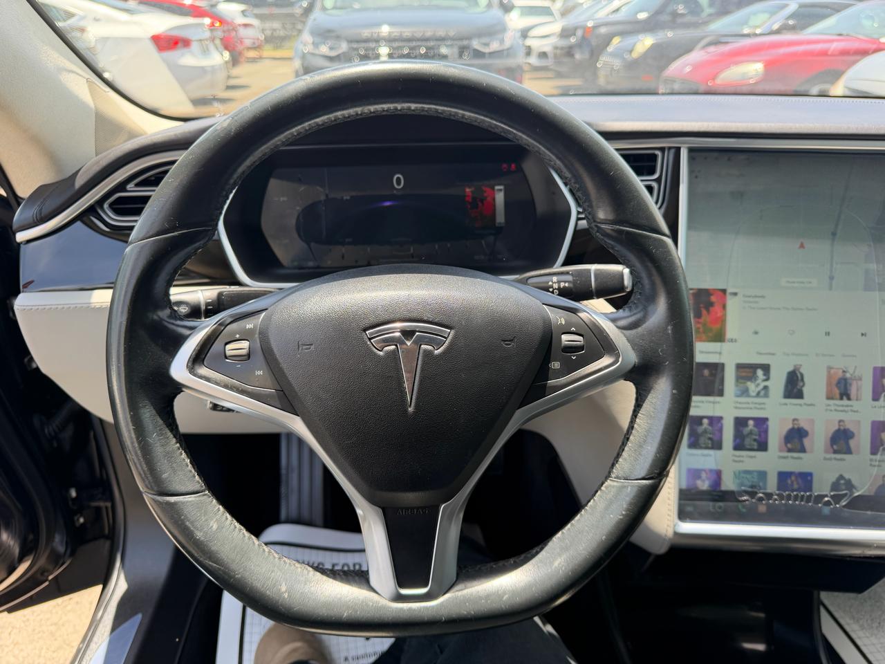 Tesla Model S  2015