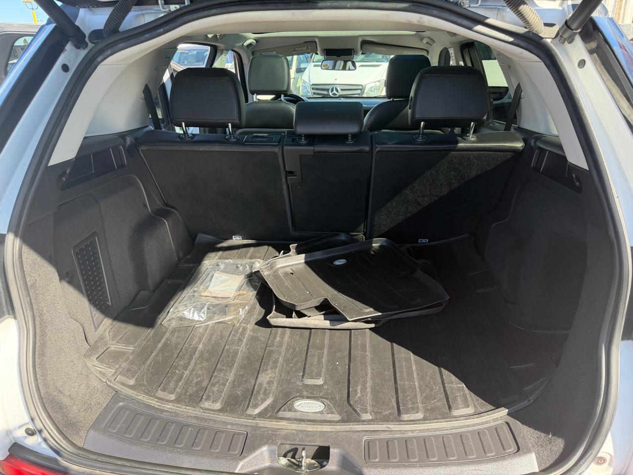 Land Rover Discovery Sport  2016