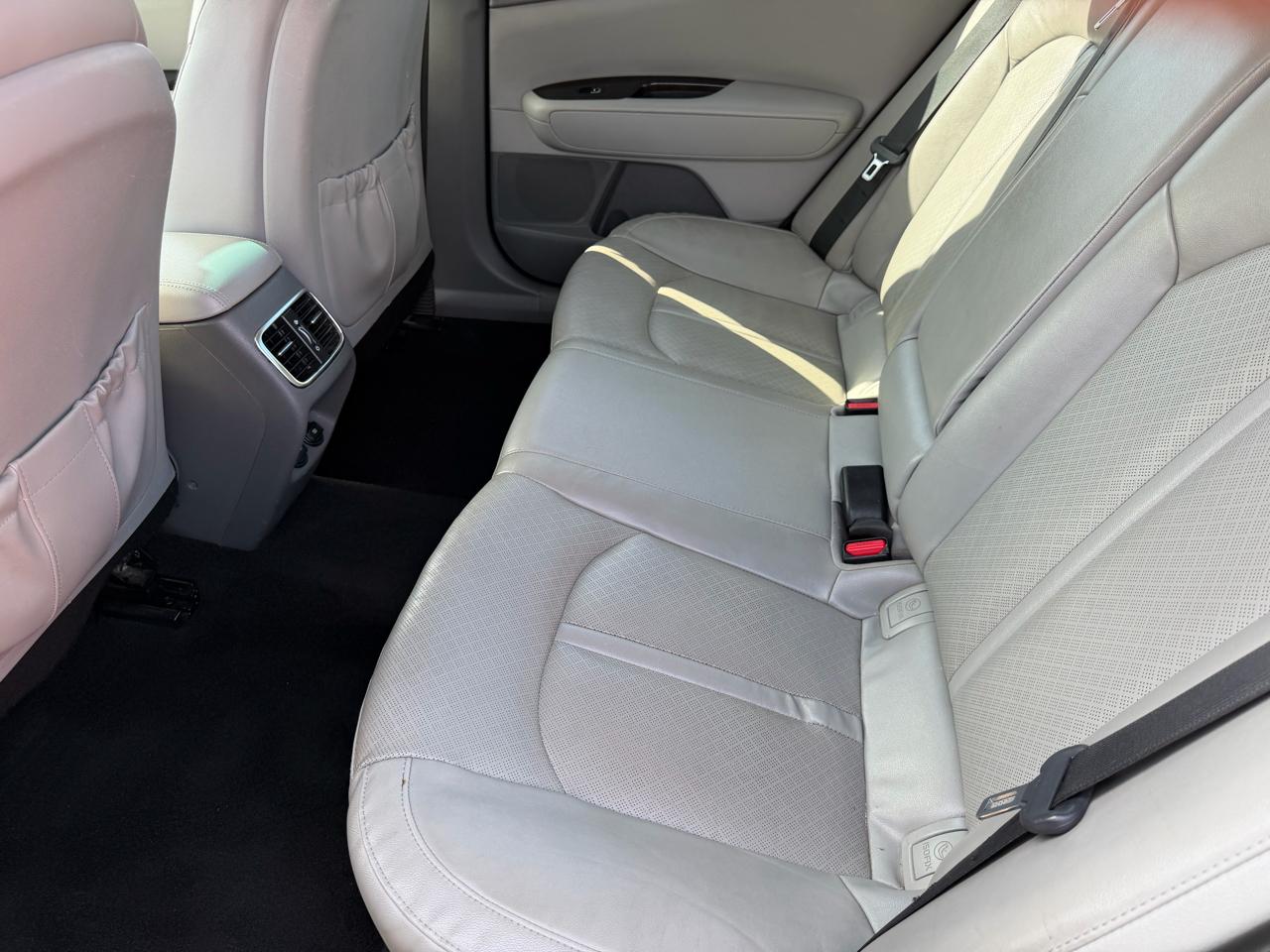 Kia Optima  2016