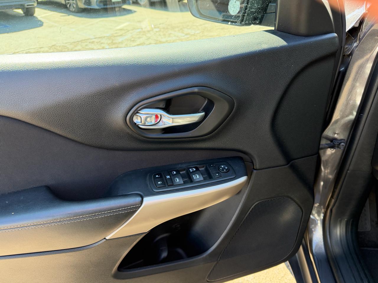 Jeep Cherokee  2018