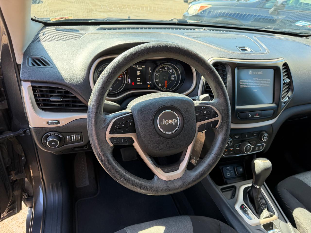 Jeep Cherokee  2018