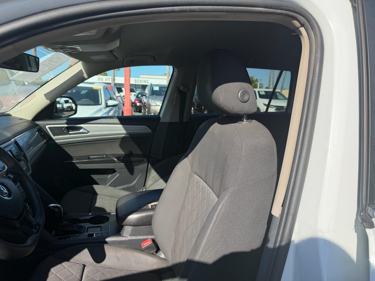 Volkswagen Atlas  2018