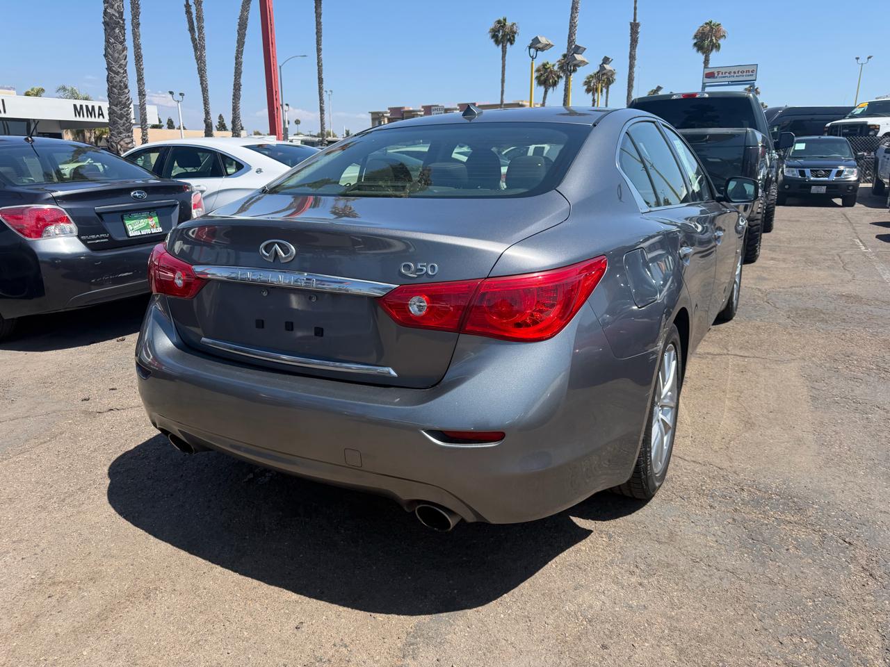 Infiniti Q50  2015