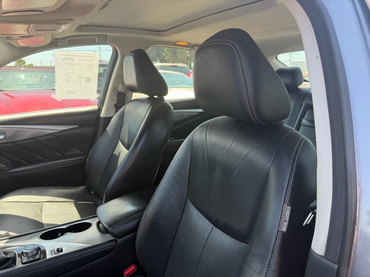 Infiniti Q50  2015