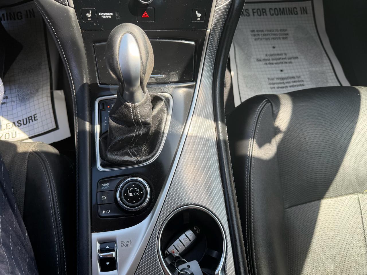 Infiniti Q50  2015