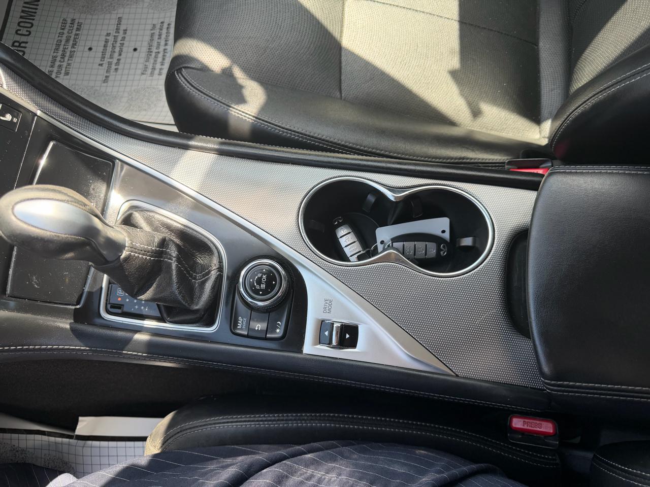 Infiniti Q50  2015