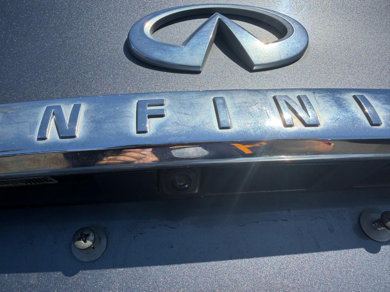 Infiniti Q50  2015