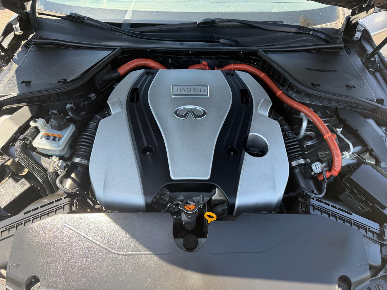 Infiniti Q50  2015