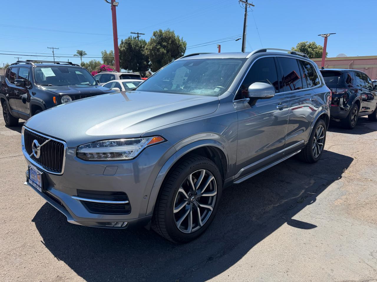 Volvo XC90  2017
