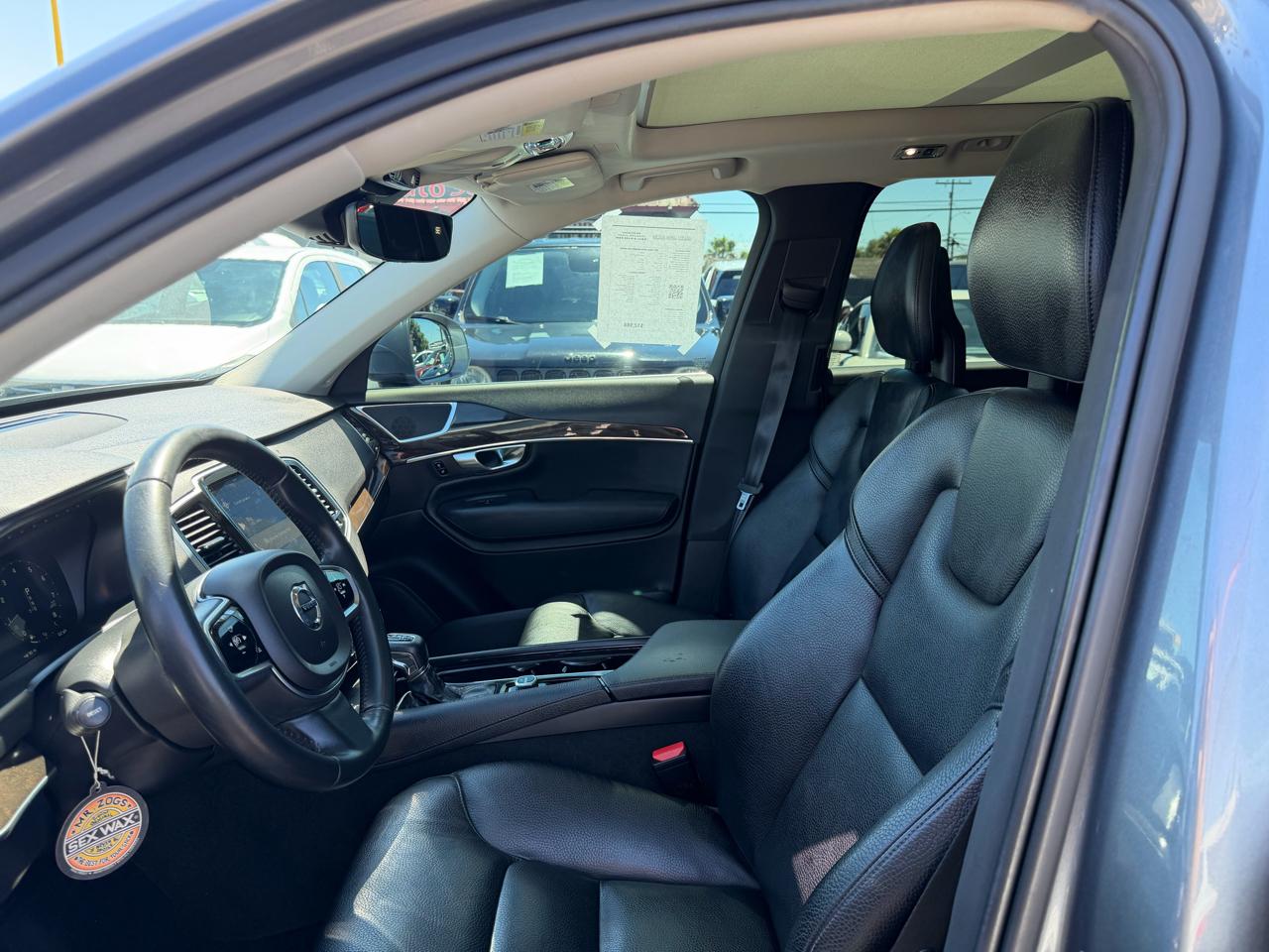 Volvo XC90  2017
