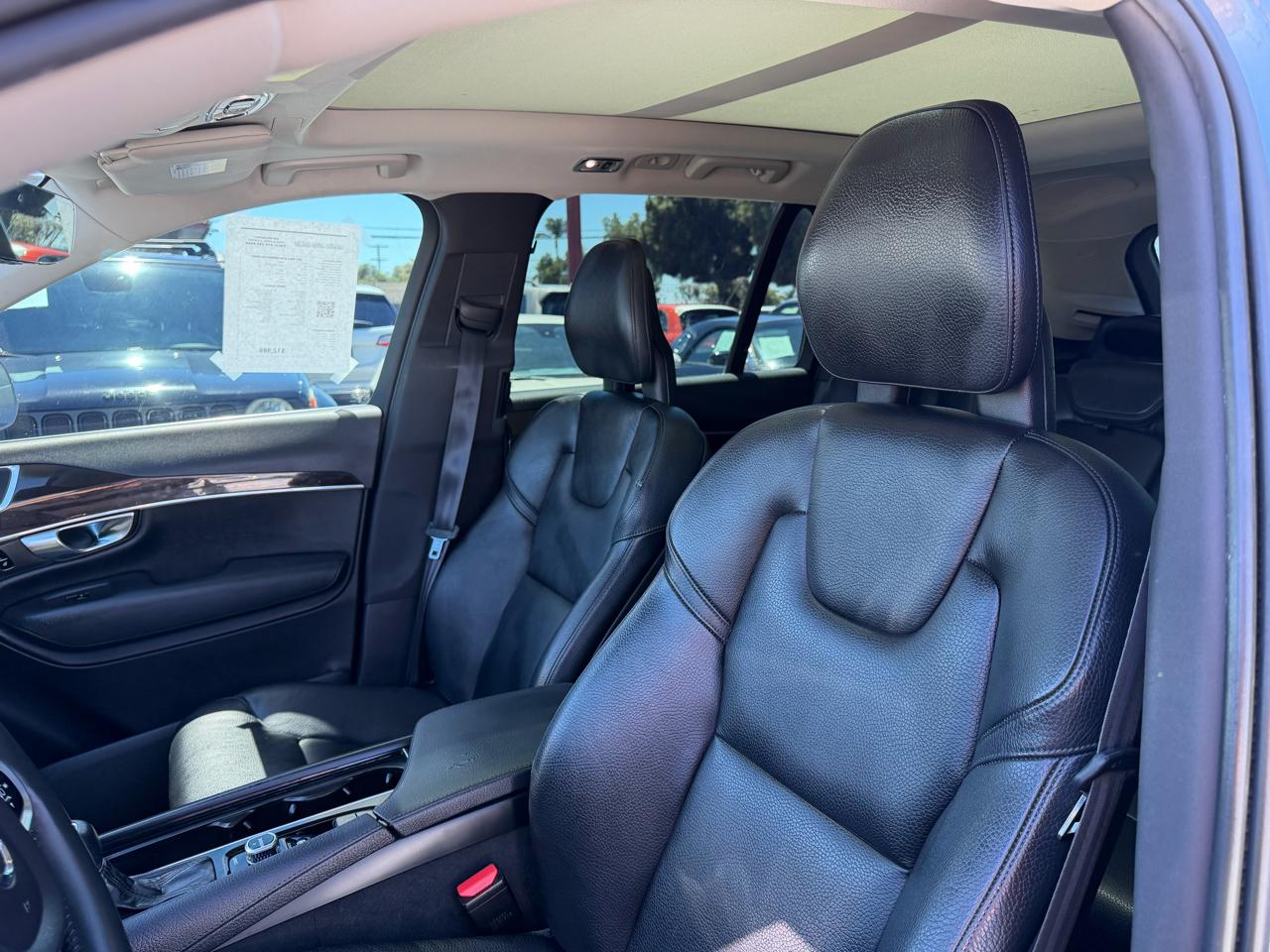 Volvo XC90  2017