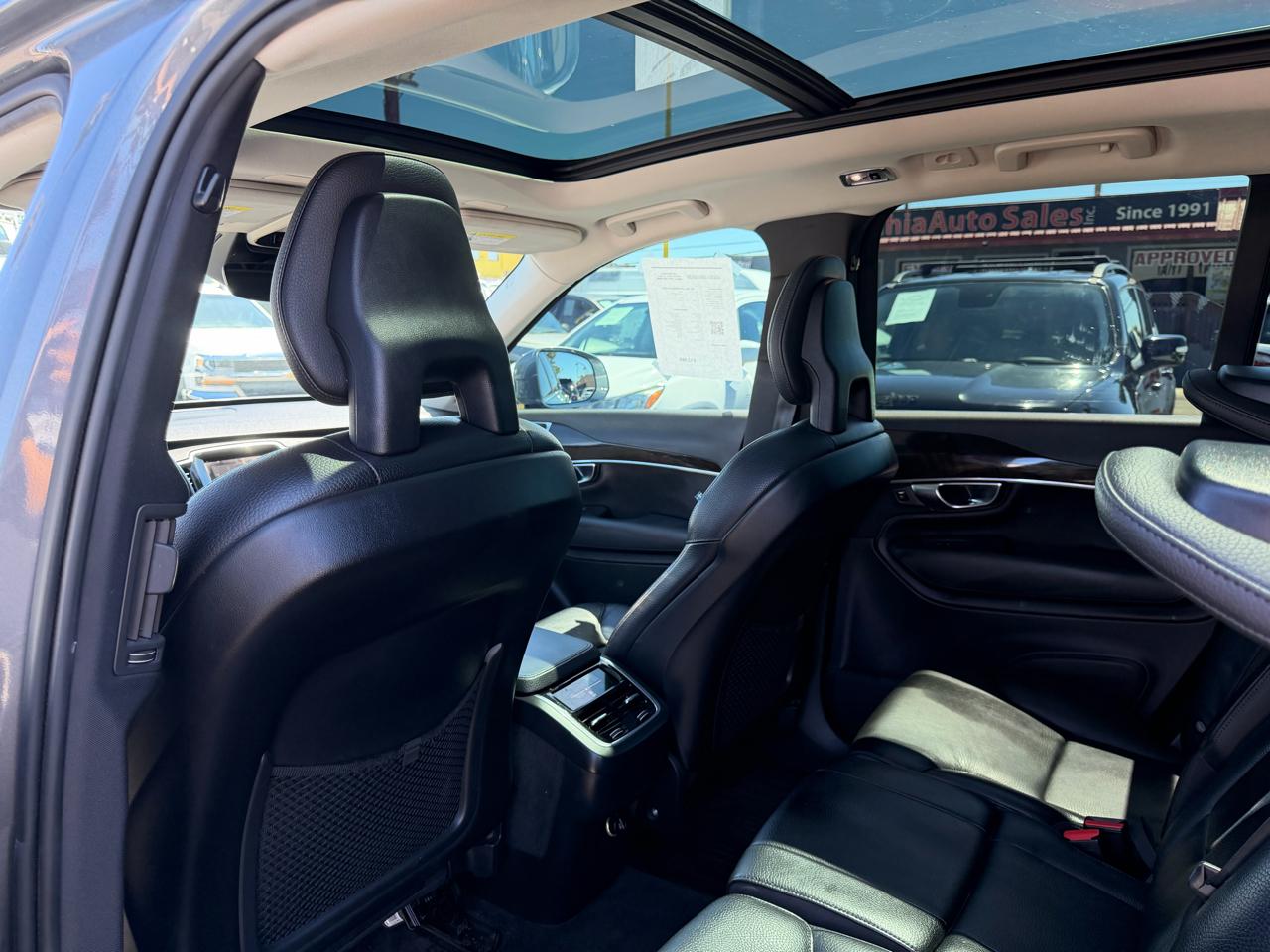 Volvo XC90  2017