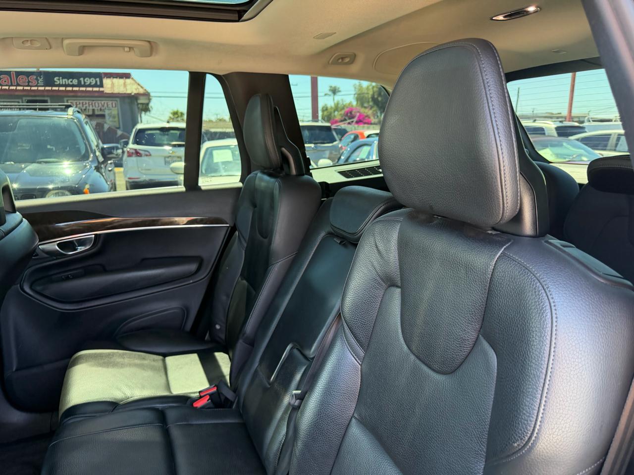 Volvo XC90  2017