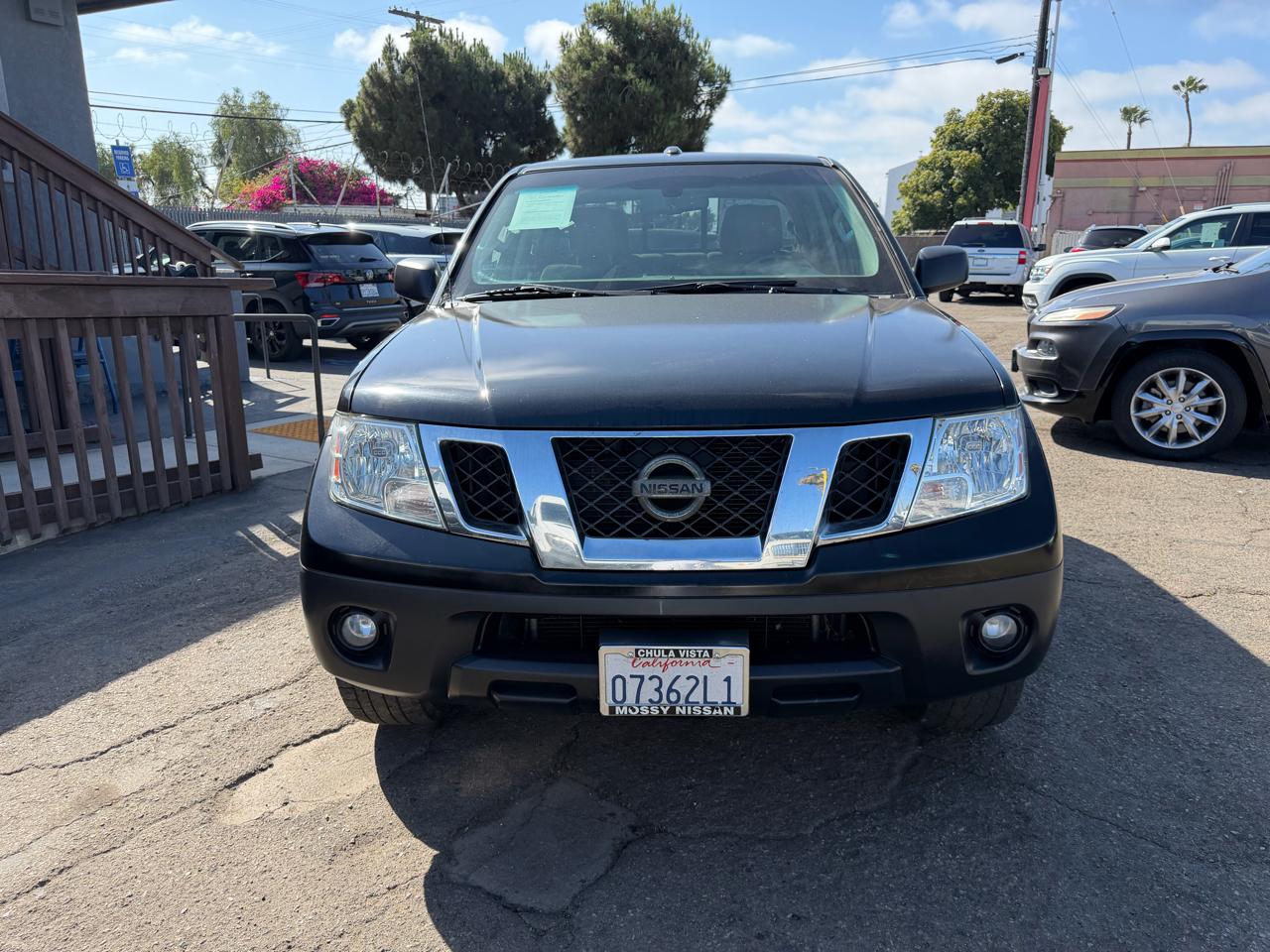 Nissan Frontier  2014