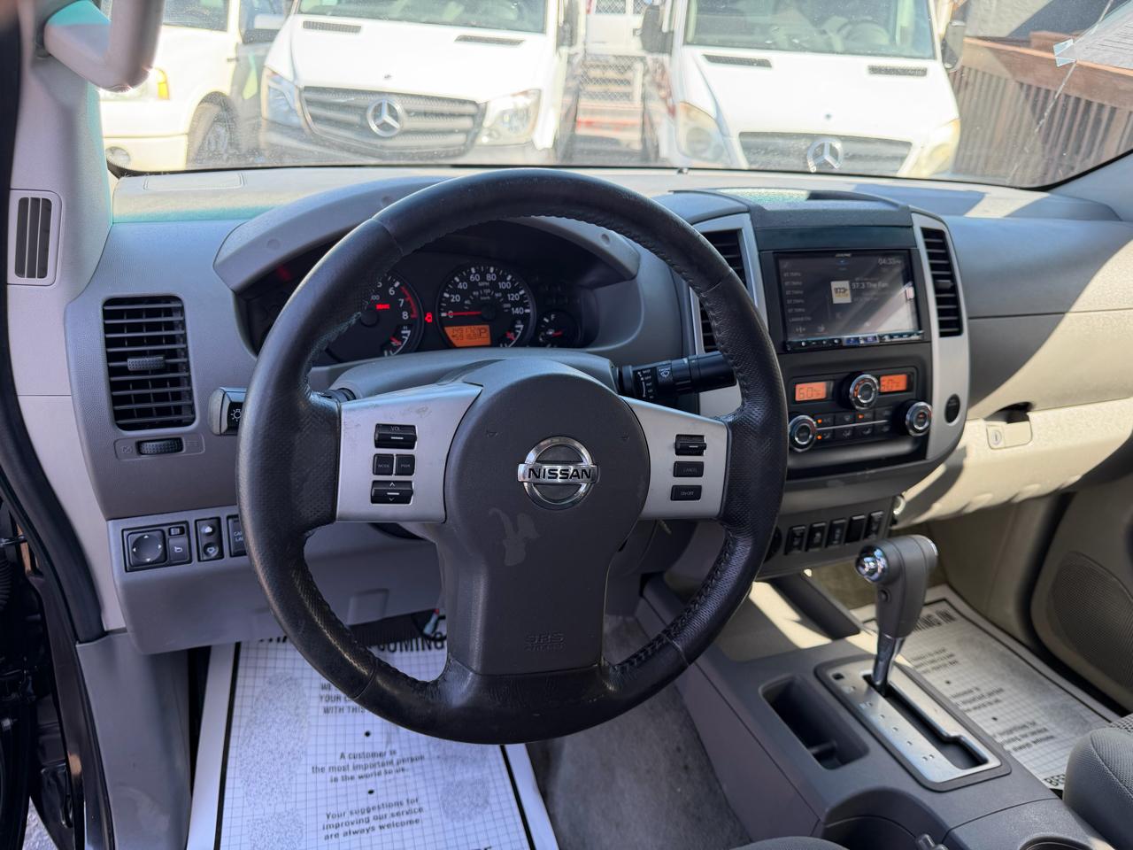 Nissan Frontier  2014