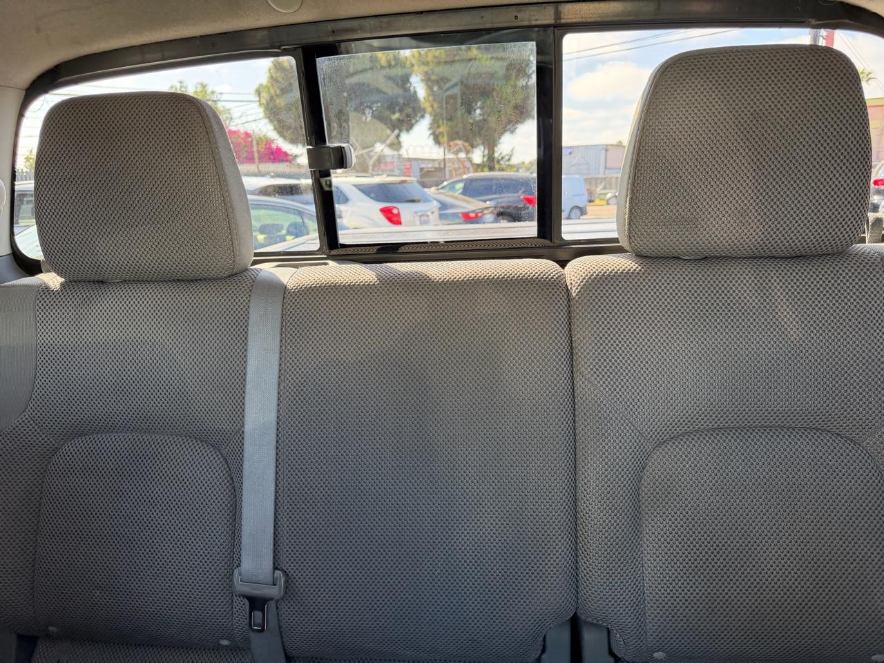 Nissan Frontier  2014