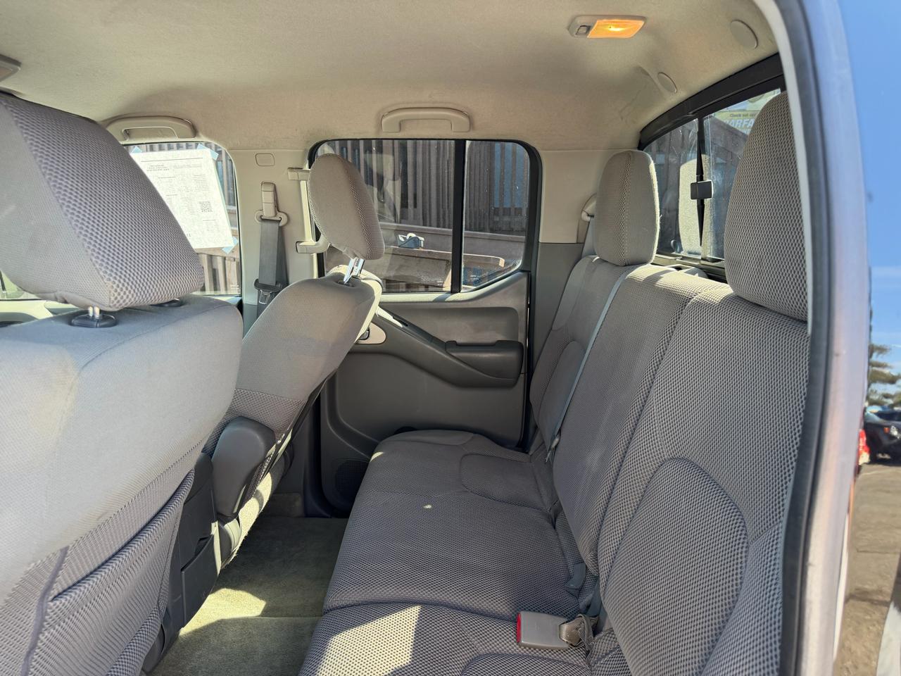 Nissan Frontier  2014