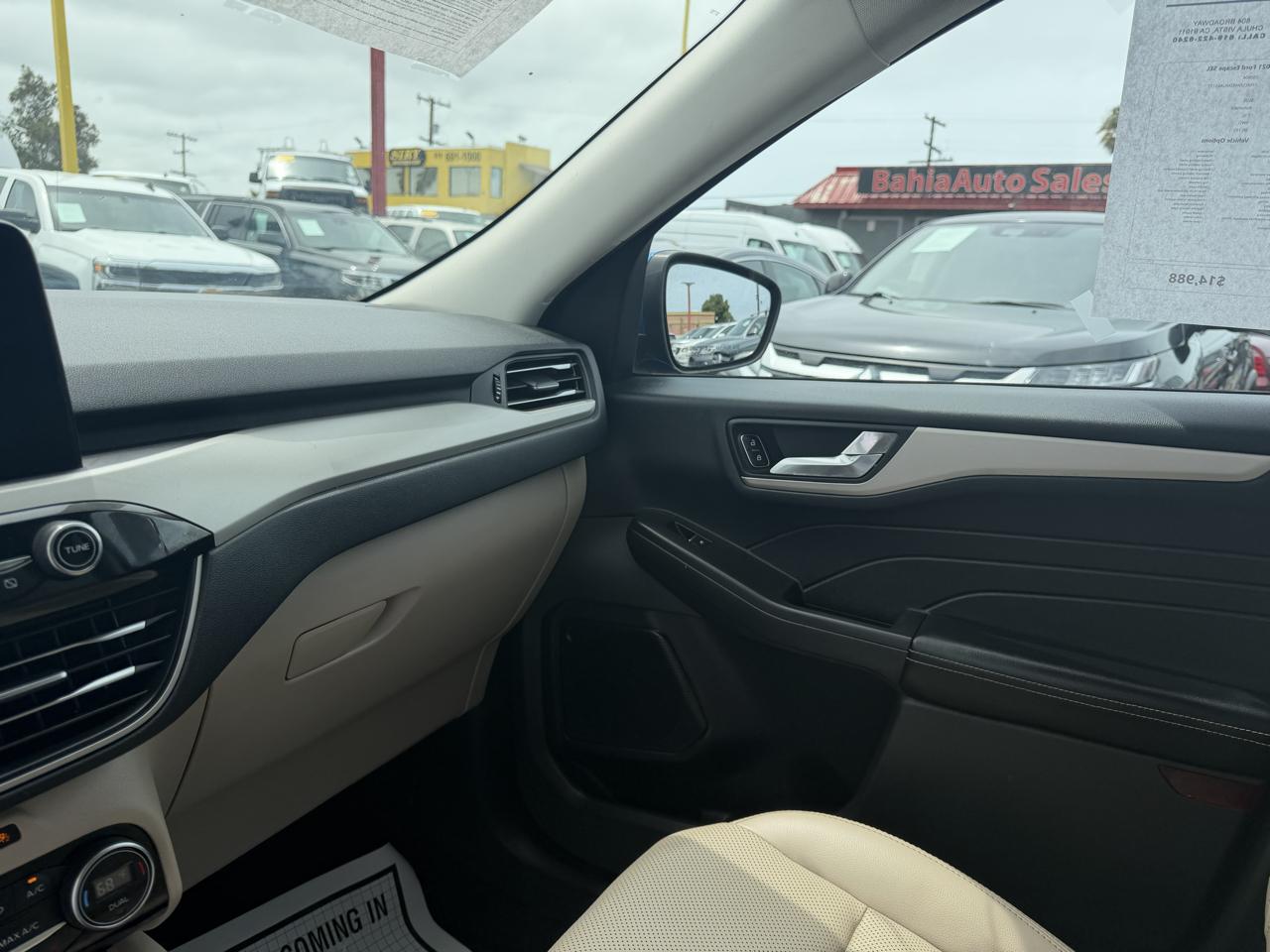 Ford Escape  2021