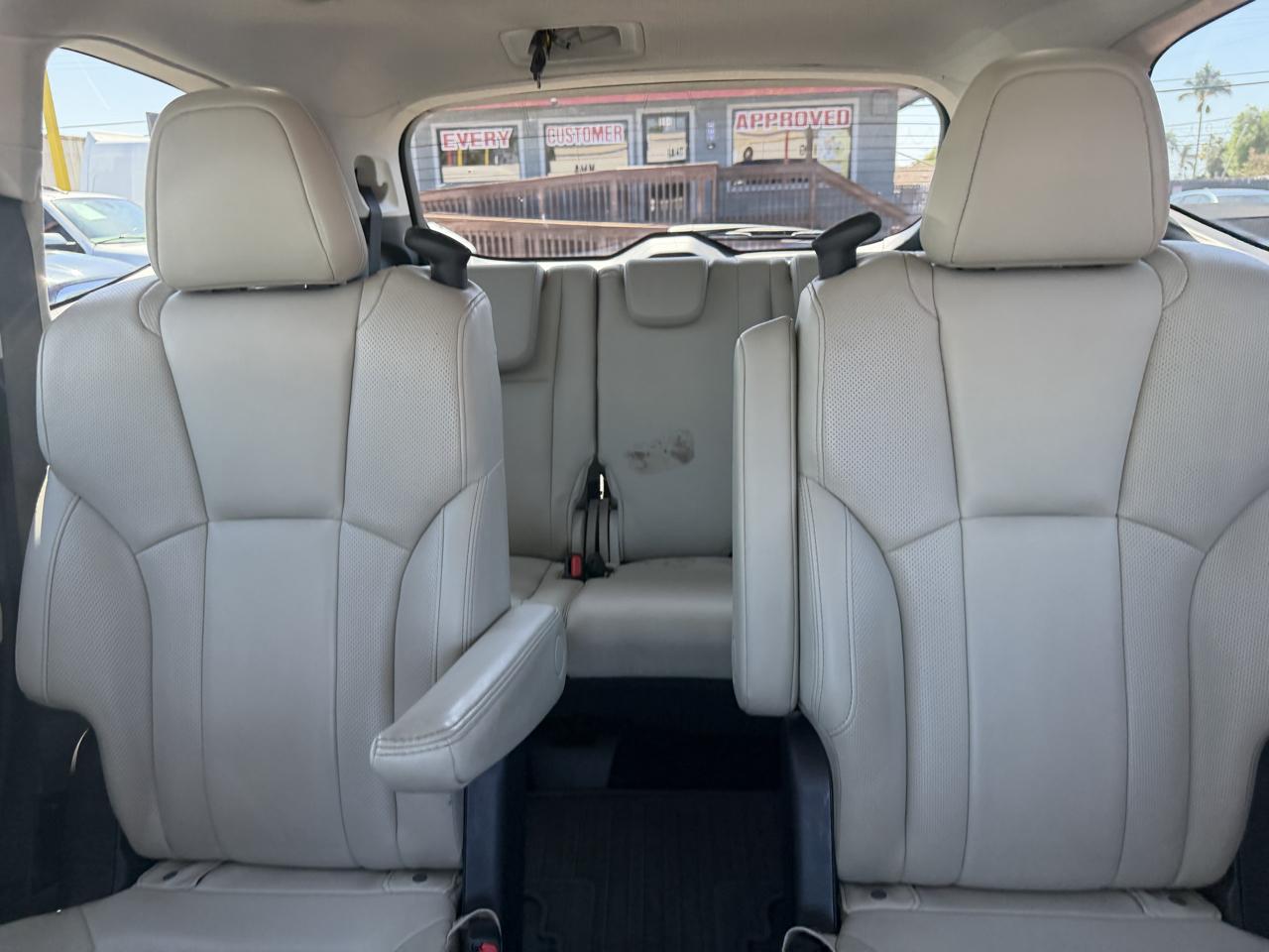 Subaru Ascent  2022